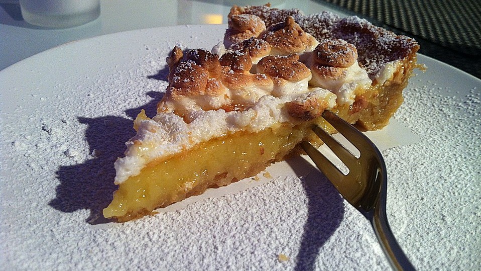 Zitronentarte mit Baiserhaube von fenji