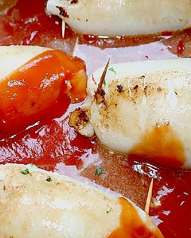 Tintenfischtuben gefüllt mit Krebsfleisch