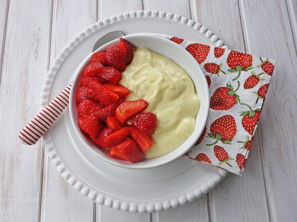 Vanillepudding mit Erdbeeren von andi85| Chefkoch