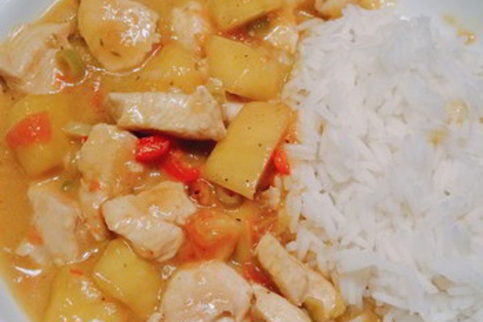 Hähnchencurry mit Mango und Kokosmilch