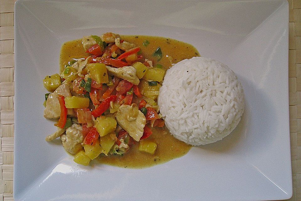 Hähnchencurry mit Mango und Kokosmilch