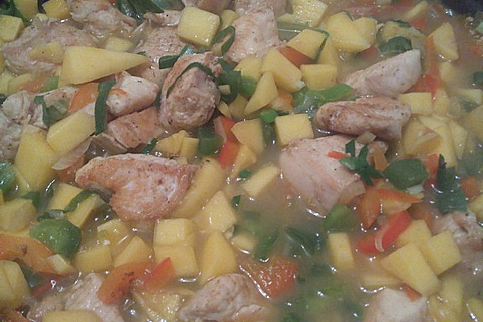 Hähnchencurry mit Mango und Kokosmilch