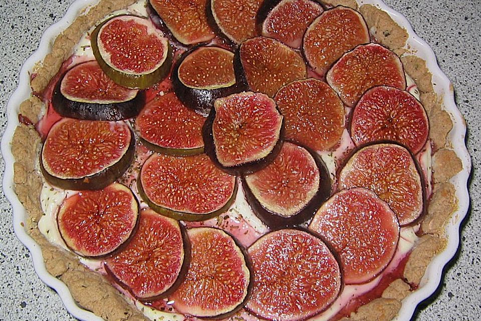 Feigen - Tarte mit Ziegenfrischkäse und Kräutern