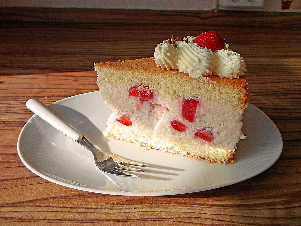 Erdbeer - Joghurt - Torte von Hannahkeks| Chefkoch