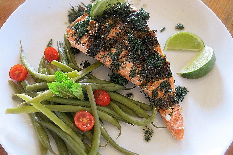 Lachs vom Grill mit Limetten und Dill