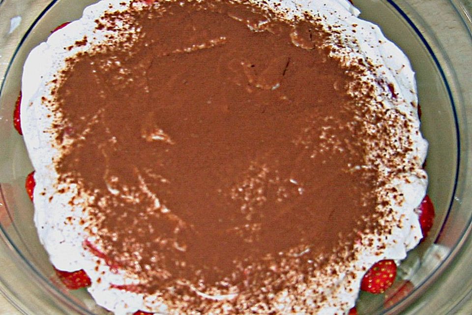 Erdbeer-Tiramisu