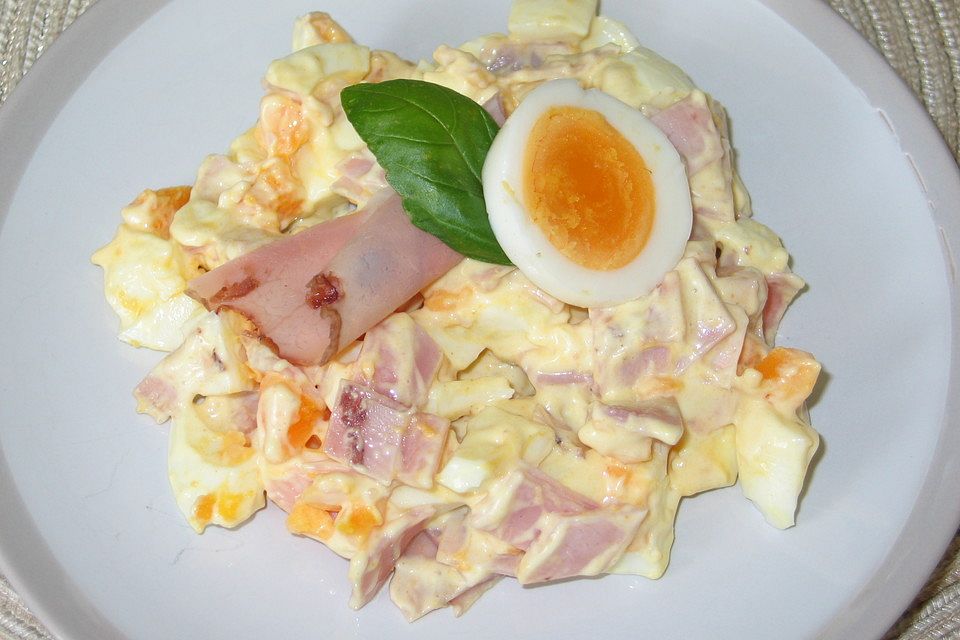 Eiersalat mit Schinken