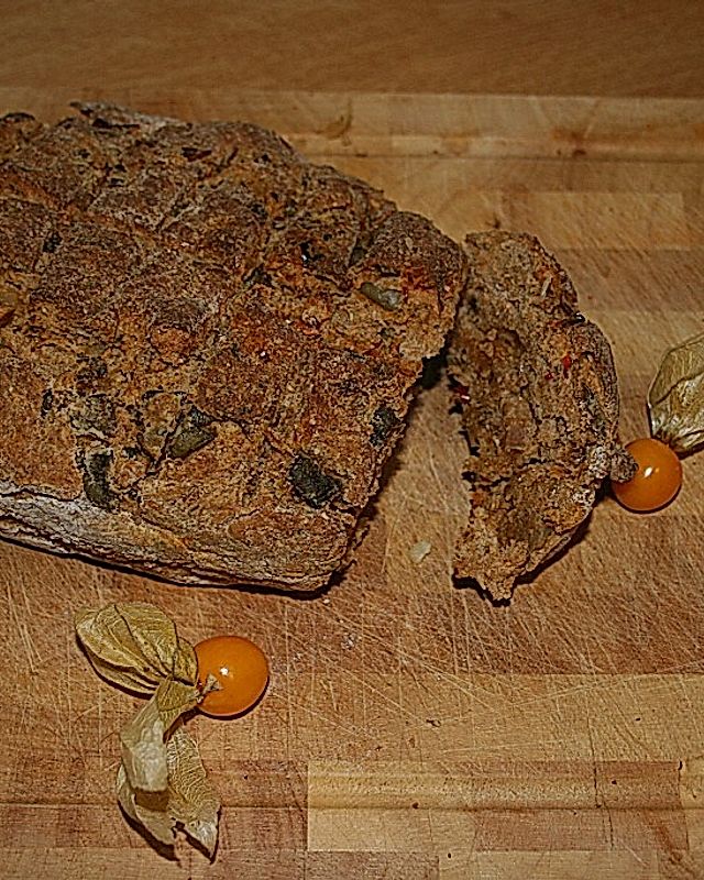 Herzhaftes Oliven - Zwiebel - Brot für einen Grillabend