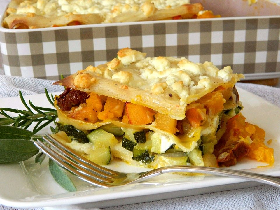 Herbstliche Kürbislasagne von pinktroublebee| Chefkoch