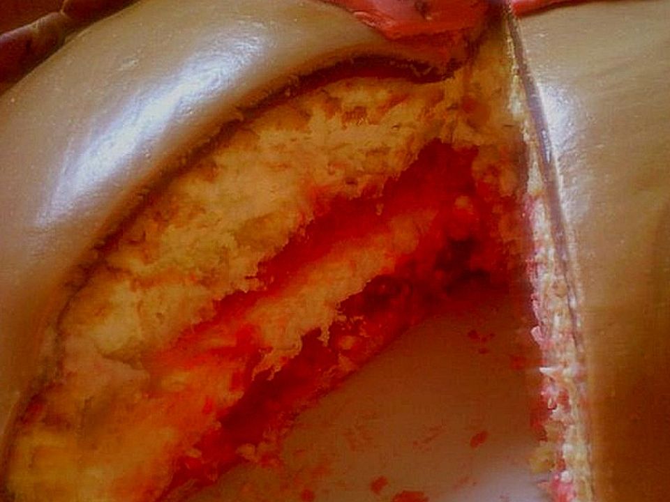Kuppeltorte mit Amarena - Sekt - Füllung von sylvie99| Chefkoch