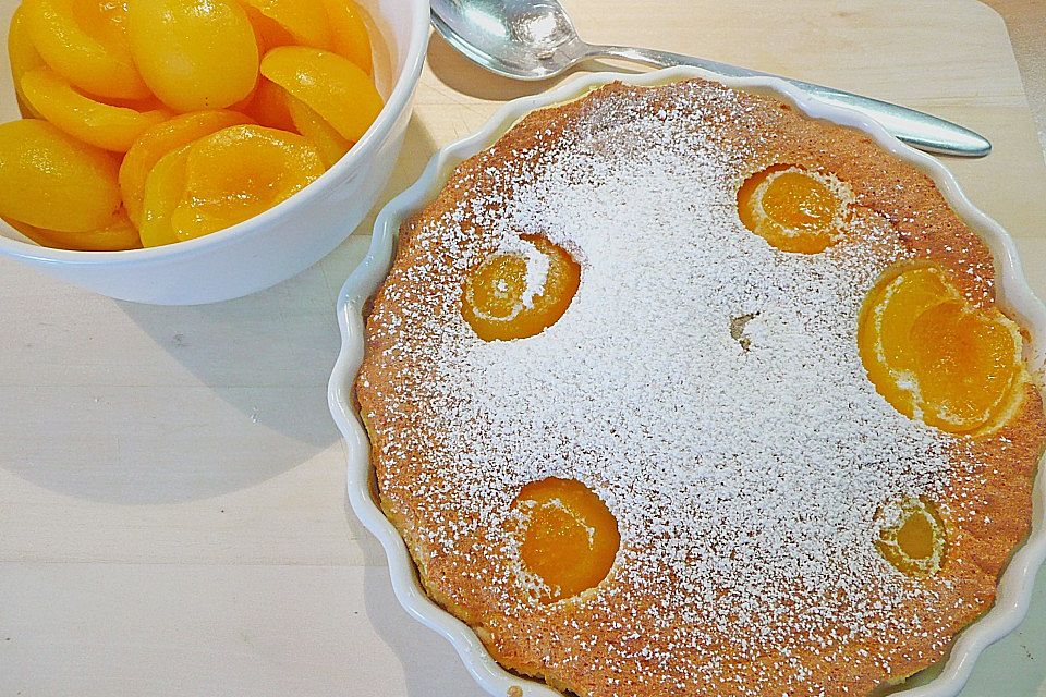 Clafoutis mit Aprikosen