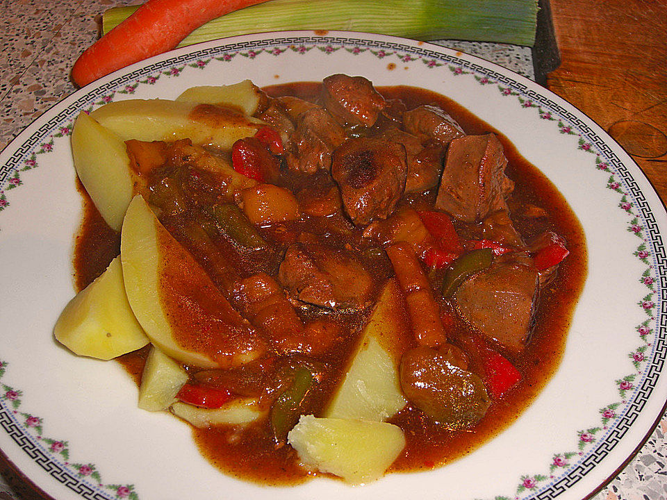 Scharfes Lebergulasch