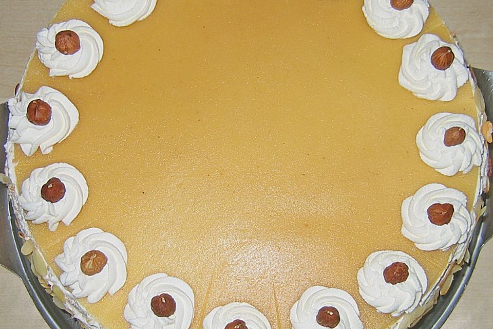 Marzipan - Nuss - Torte