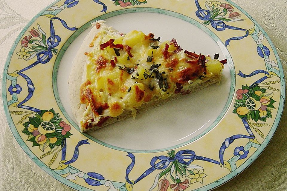 Kürbis - Speck - Flammkuchen Kürbis - Speck - Flammkuchen