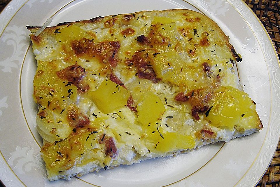 Kürbis - Speck - Flammkuchen Kürbis - Speck - Flammkuchen