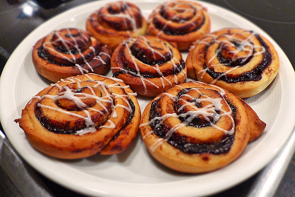 Pflaumenmus - Schnecken