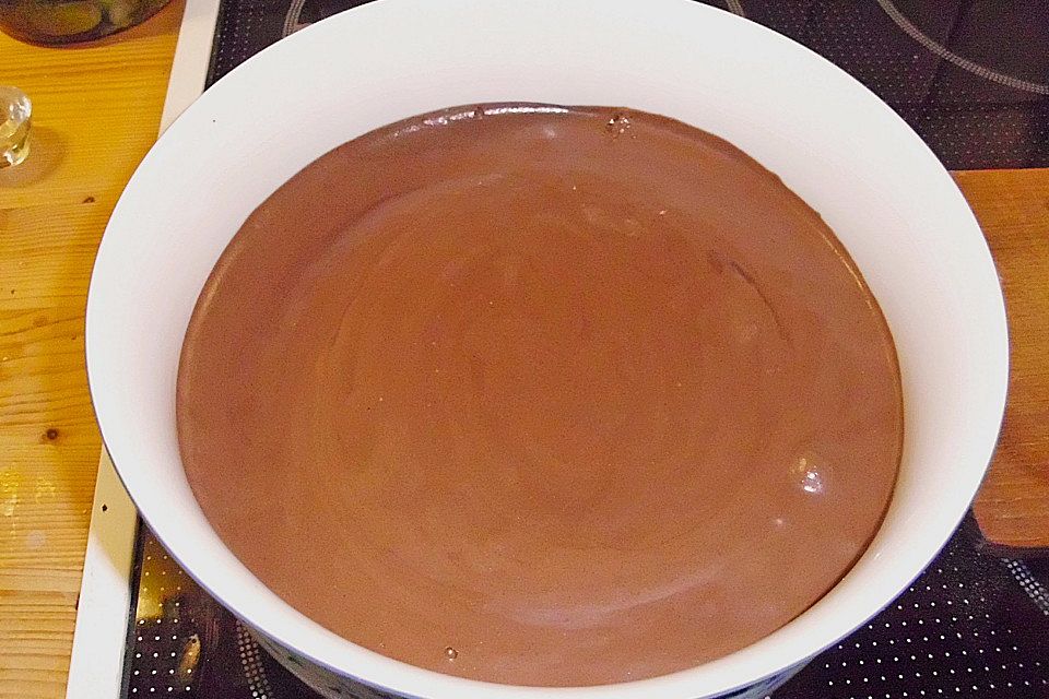 Echtes Mousse au chocolat, ohne Sahne und Rum