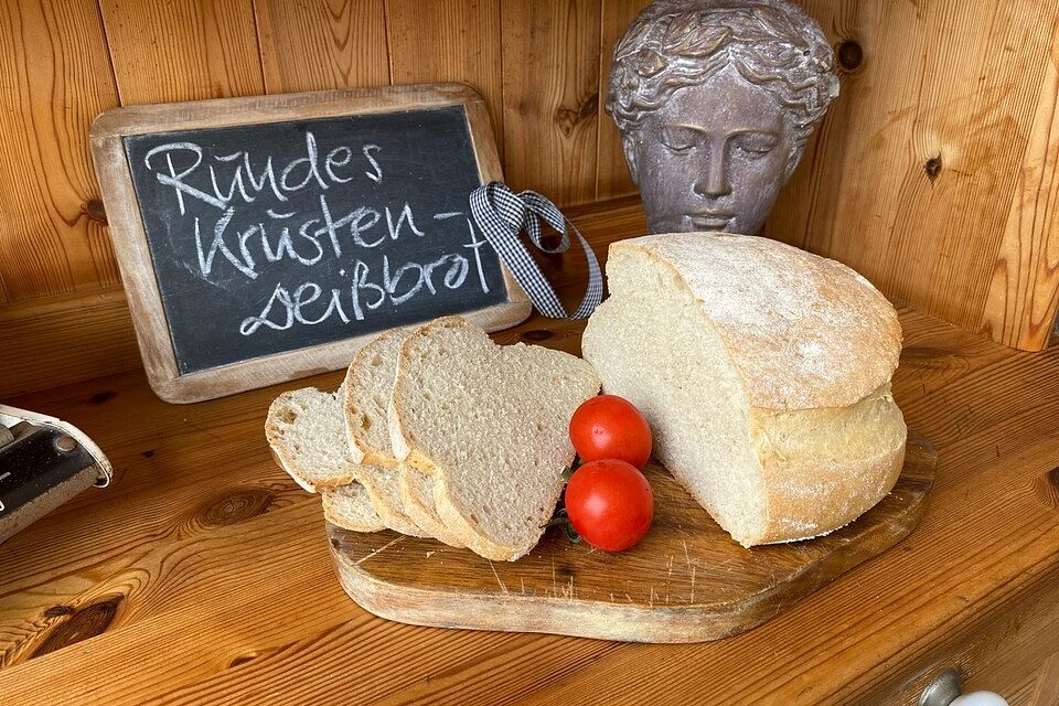 Rundes Krustenweißbrot