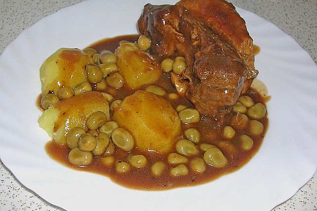 Dicke Rippe mit Bohnen in Soße von rabarbara| Chefkoch Dicke Rippe mit Bohnen in Soße von rabarbara| Chefkoch
