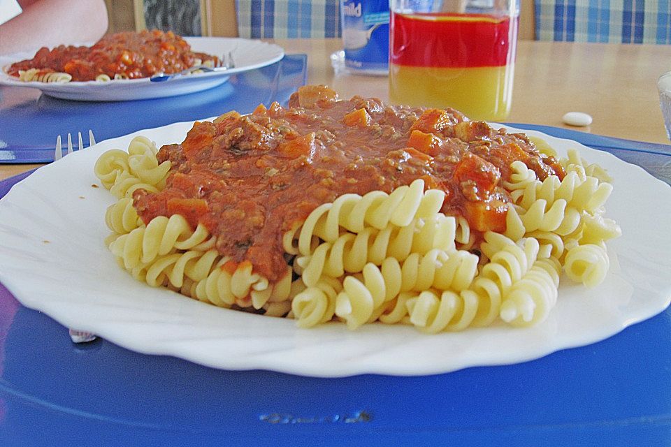 Bolognese Sauce mit Soja - Spiralen