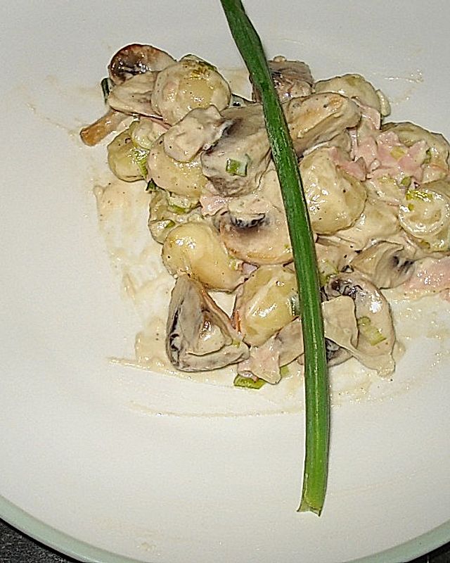 Gnocchi - Sünde mit Champignons und Frühlingszwiebeln
