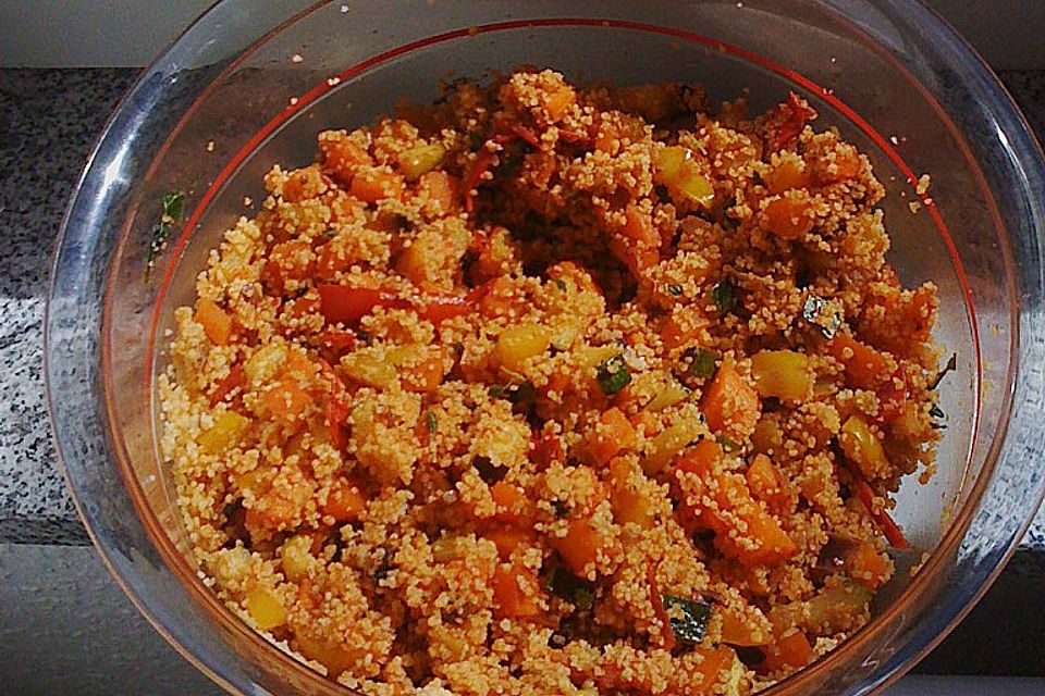 Couscous - Salat mit karamellisiertem Gemüse