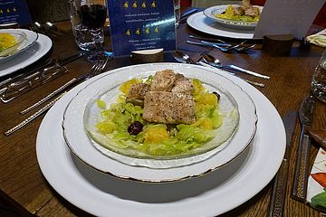 Lachsfilet Auf Orangen Lauch Salat Von Linzy Chefkoch