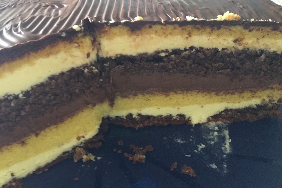 Happy Schoko - Vanille - Torte Happy Schoko - Vanille - Torte