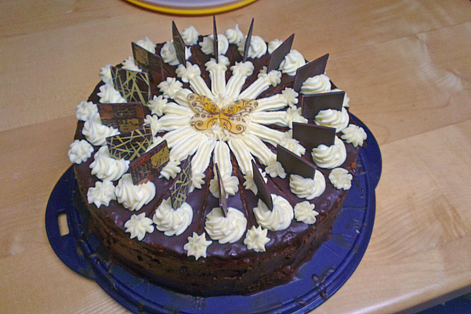 Happy Schoko - Vanille - Torte Happy Schoko - Vanille - Torte