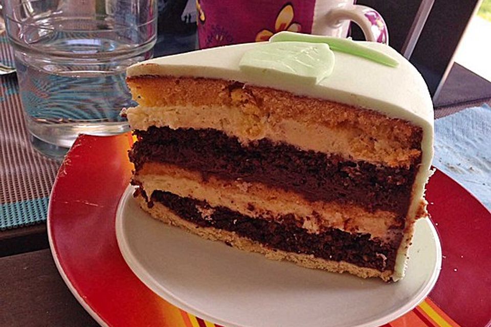 Happy Schoko - Vanille - Torte Happy Schoko - Vanille - Torte