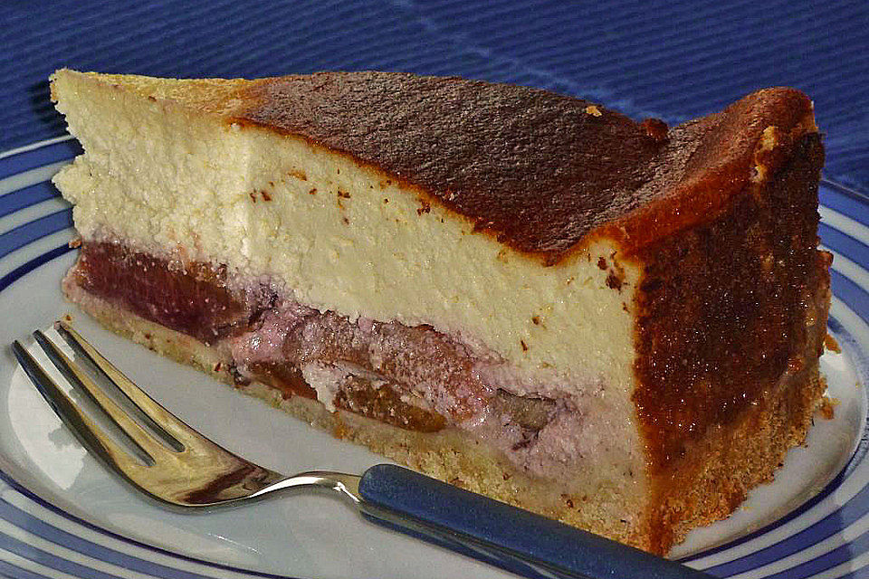 Zwetschkenkuchen mit Topfenguss