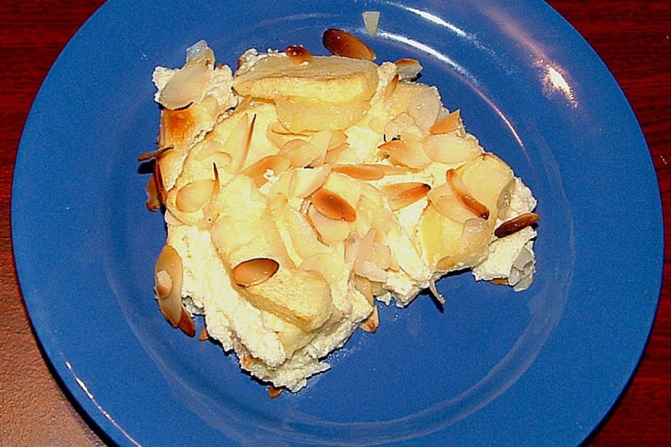 Grieß - Quark - Auflauf mit Mandel - Zucker - Kruste