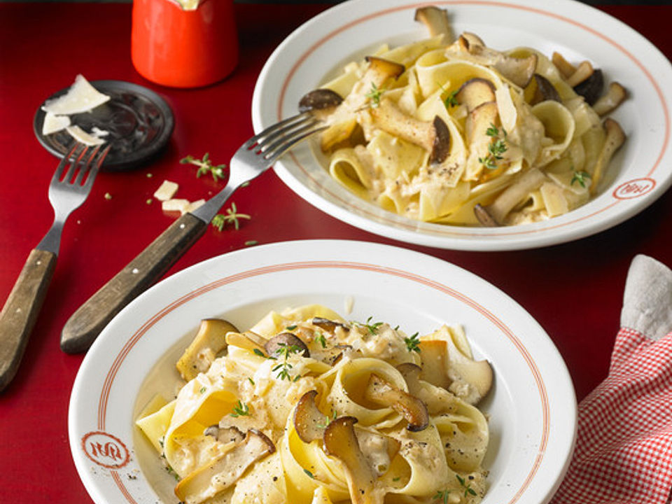 Pappardelle-mit-Kr-uterseitlingen-und-Thymian