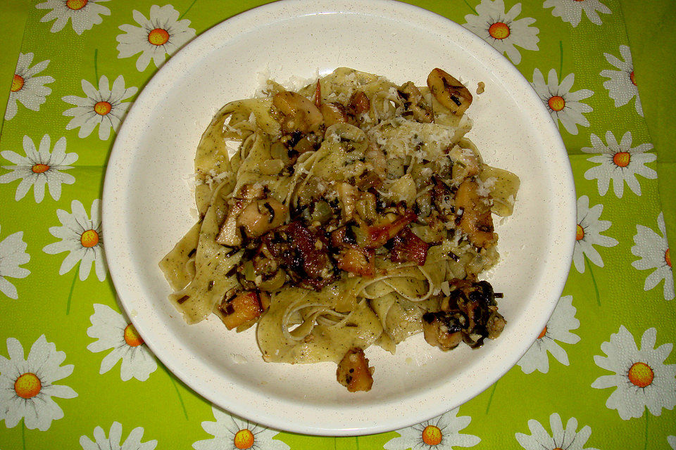 Parpadelle mit Kräuterseitlingen und Thymian