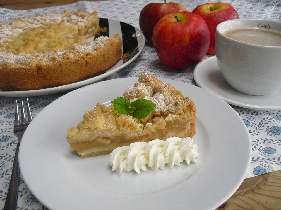 Apfeltorte / Apfelkuchen mit Apfelmus - Kochen Gut | kochengut.de