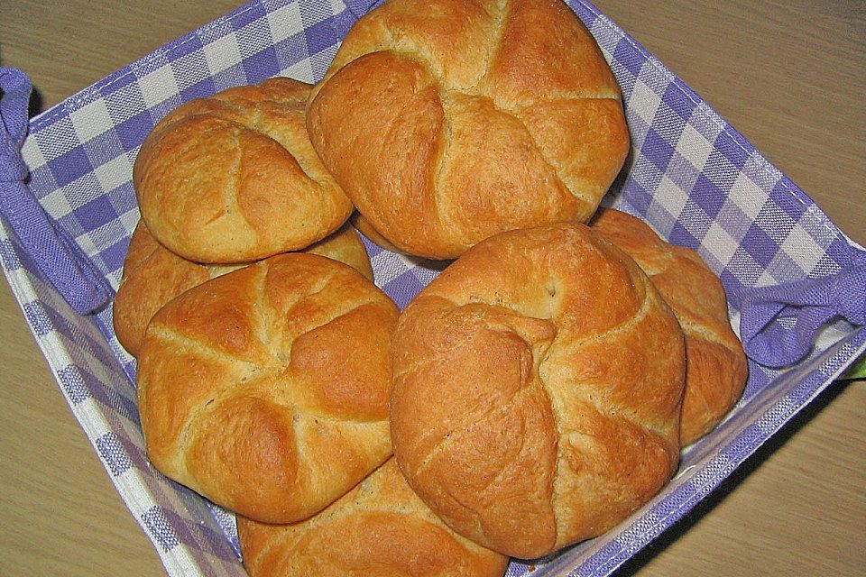 Milchbrötchen