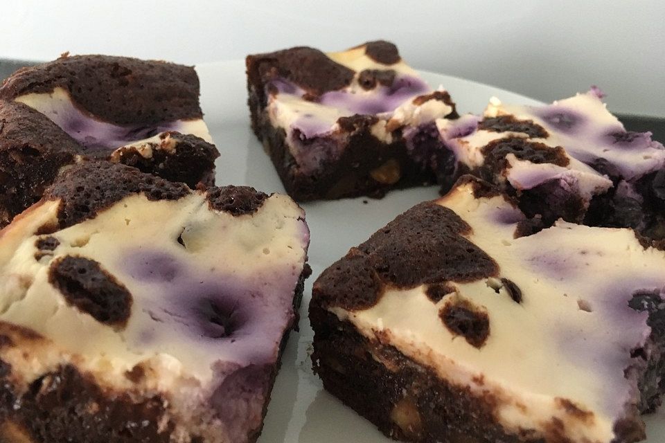 Blaubeer - Käsekuchen - Brownies