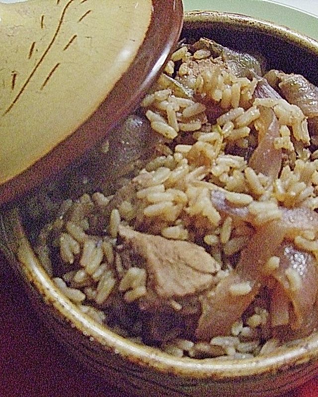 Reisfleisch im Tontopf
