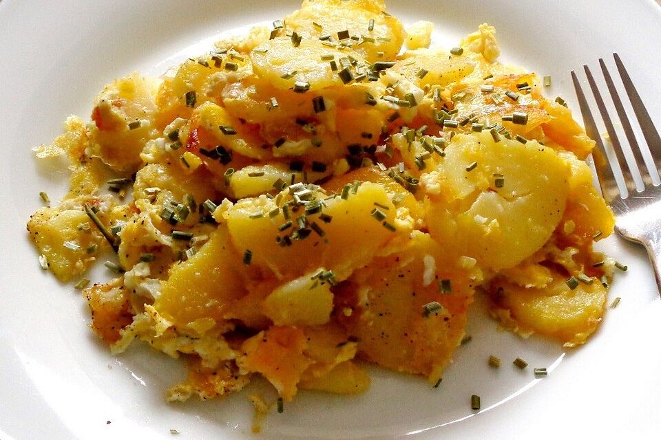 Bratkartoffeln mit Ei Bratkartoffeln mit Ei