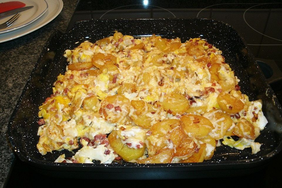 Bratkartoffeln mit Ei Bratkartoffeln mit Ei