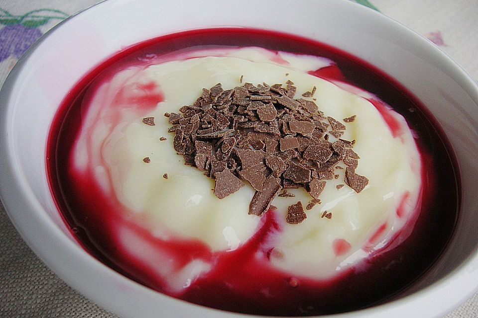 Schwarzwälderkirschpudding