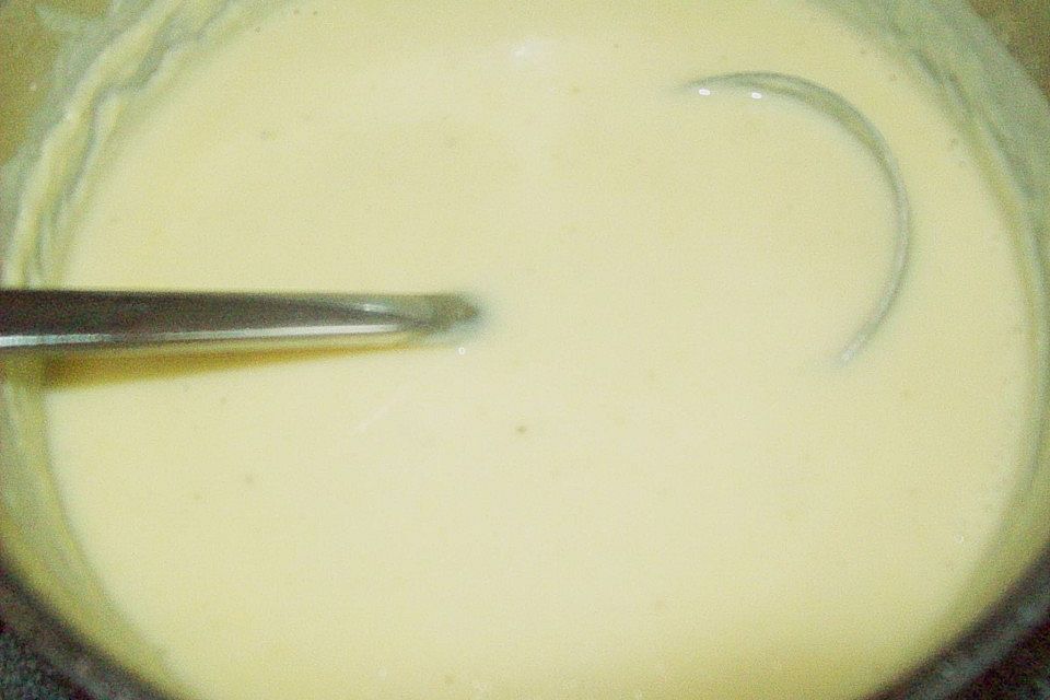 Kartoffelcremesuppe mit Räucherlachs