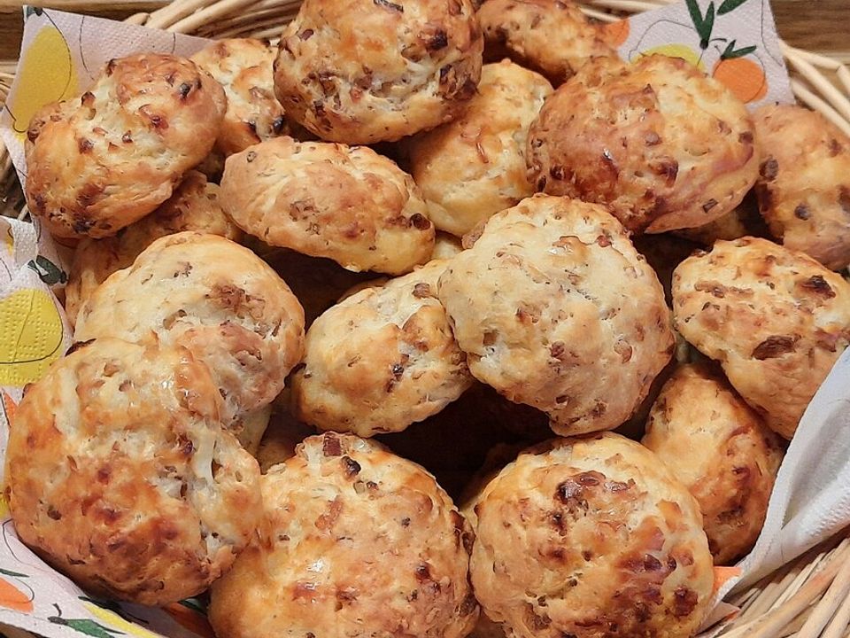 Schinken-Zwiebel-Brötchen| Chefkoch