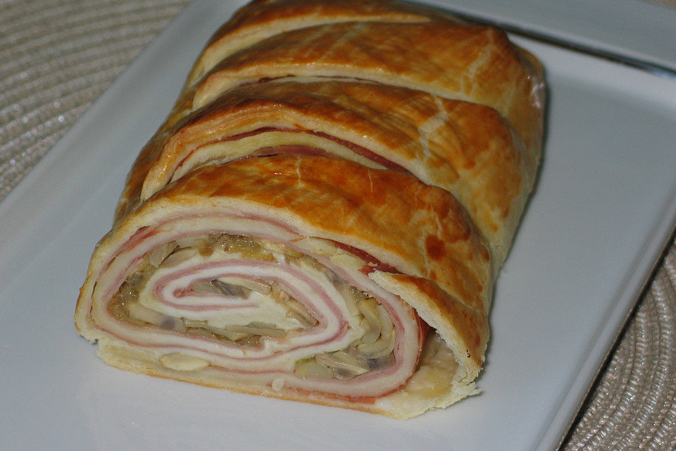 Schinken - Pilz - Strudel