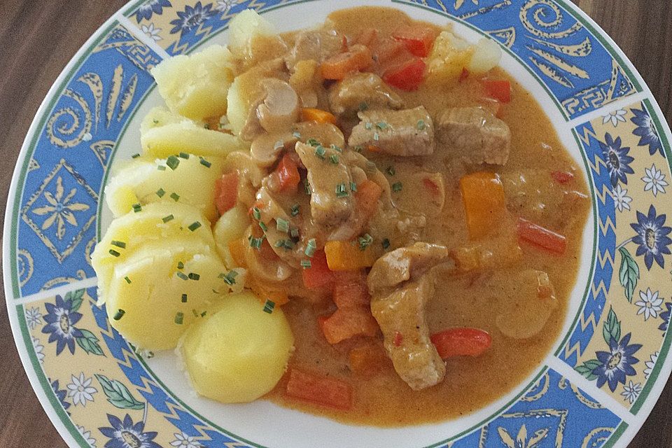 Geschnetzeltes mit Ajvarsauce