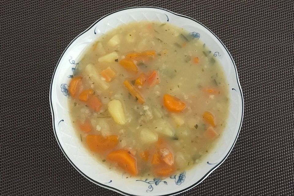 Leckere Gemüsesuppe nach Art von Opa Alois