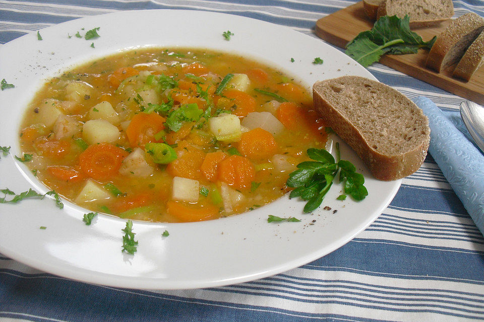 Leckere Gemüsesuppe nach Art von Opa Alois