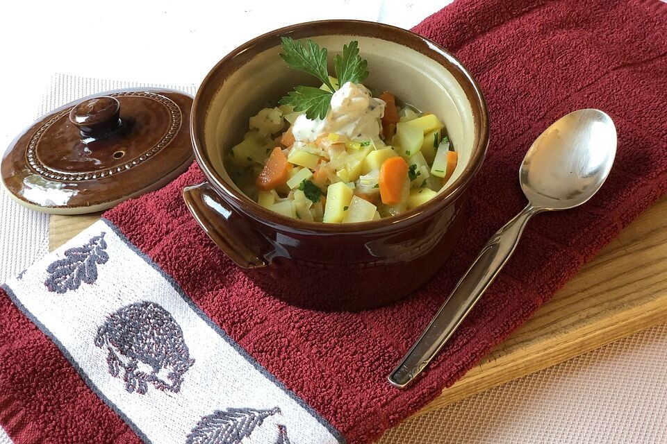 Leckere Gemüsesuppe nach Art von Opa Alois