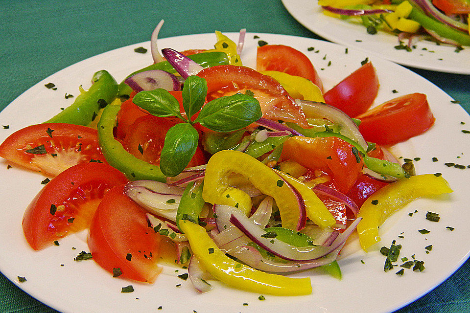 Tomaten - Paprika - Salat