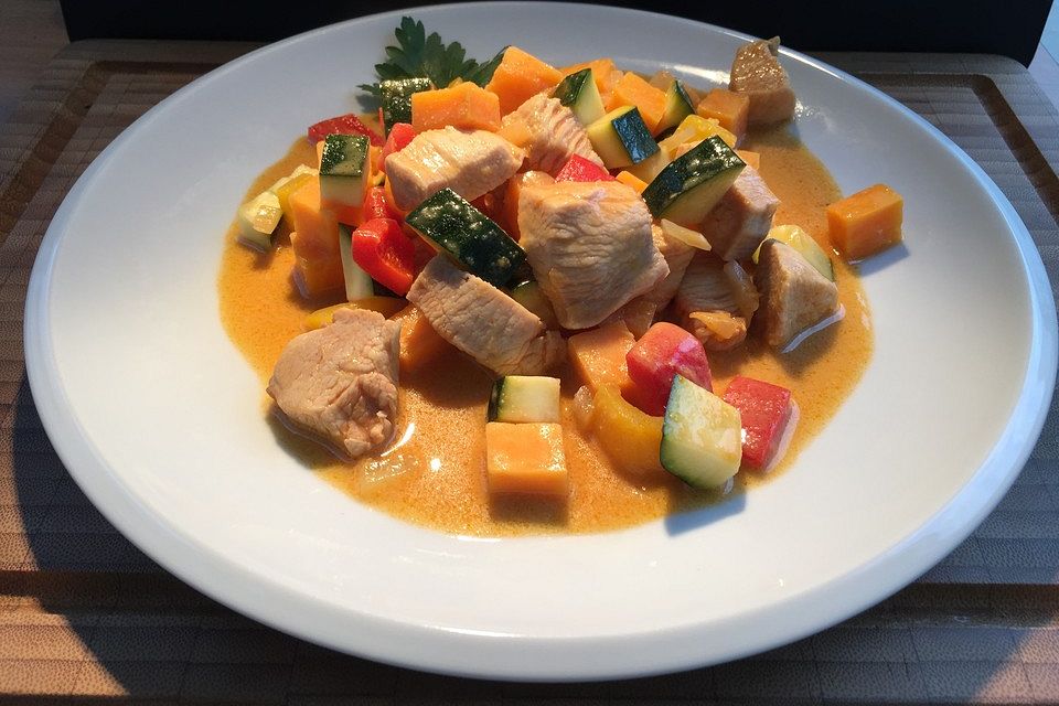 Hähnchencurry mit Süßkartoffeln